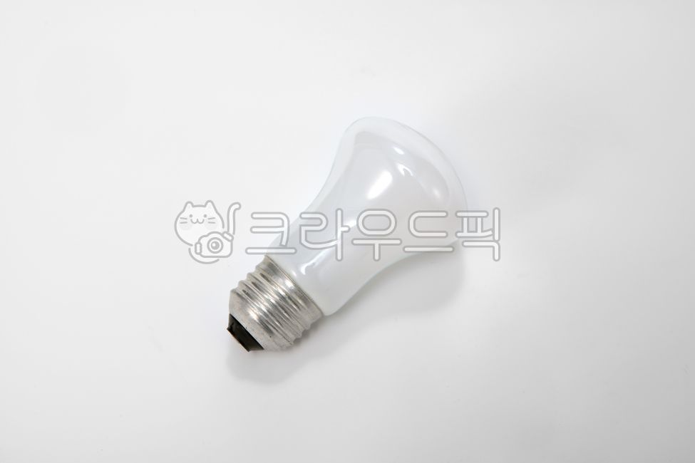 전구,조명,불꺼진전구,하얀전구,불투명전구