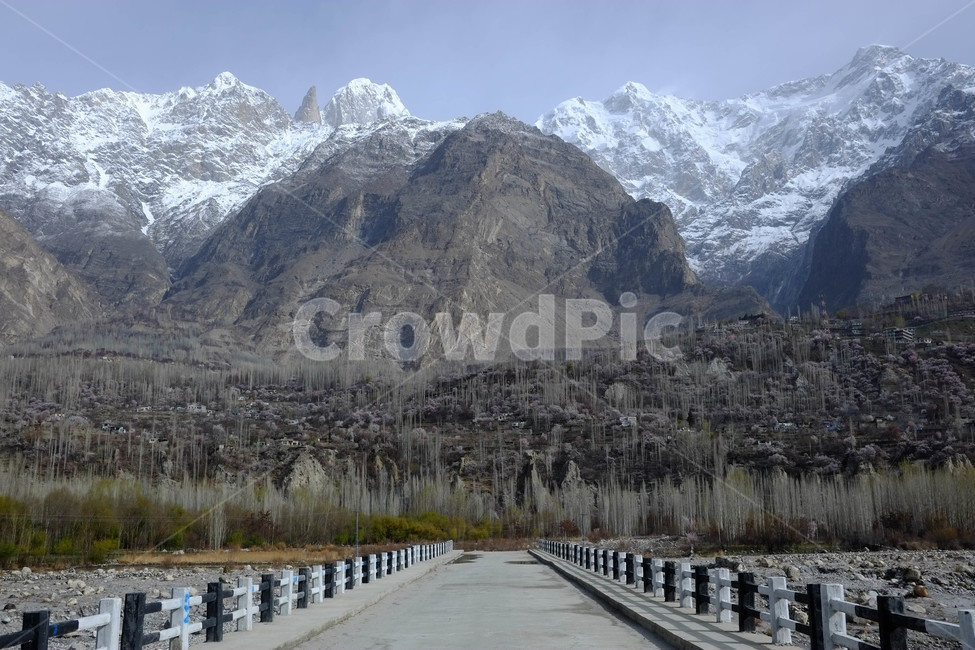 파키스탄,히말라야,훈자,자연,풍경,설산,hunza,계곡,협곡,산,파키스탄훈자,훈자마을,봄,꽃,절벽,자연,풍경,nature,landscape,해외,외국,세계,foreign,oversea,world,세계자연풍경,해외자연풍경,외국자연풍경,world nature landscape,road,도로,highway,고속도로,freeway,고속 도로