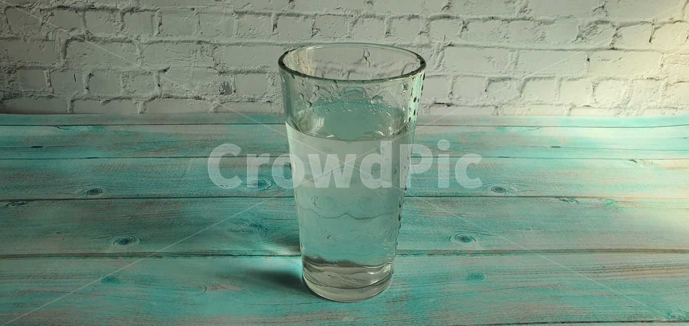 잔,컵,유리컵,유리잔,투명,음료,차,object,cup,background,clean,isolated,white,transparent,empty,clear,crystal,reflection,water,blank,liquid,single,nobody,tall,shiny,transparency,glassware,design,glass,유리,drink,beverage,마실것