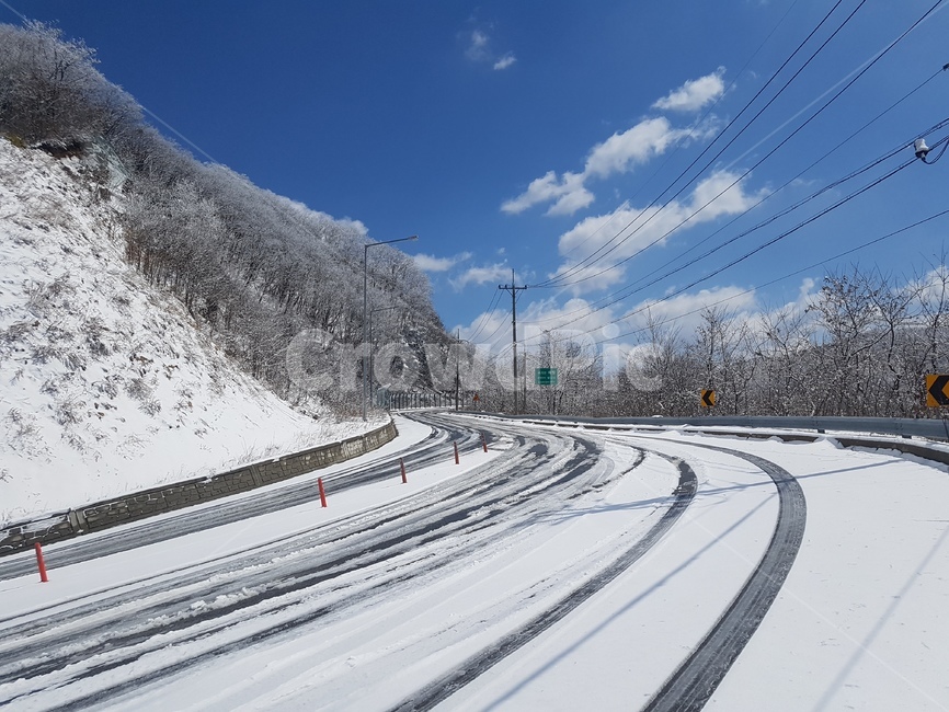 강원도,태기산,겨울,빙판길,해발1261m,겨울,계절,winter,season