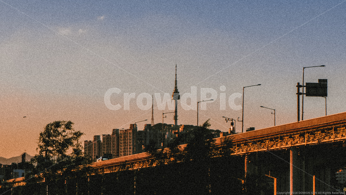 하늘,노을,구름,남산타워,한강,감성,도시,풍경,city,landscape,한국도시풍경,한국도시경관,korea cityscape,랜드마크,landmark,tourist attraction,한국랜드마크,한국관광지,한국명소,korea landmark,korea tourist attraction,감성,sensible,feeling,building,건물,steeple,뾰족한 탑,architecture,건축물,spire,첨탑,tower,탑