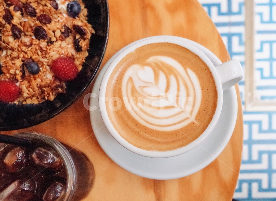 카페,커피,파리여행,파리카페,라떼,라떼아트,감성사진,커피,카페,coffee,cafe,감성,sensible,feeling