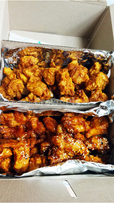 치킨,반반,간장치킨,양념치킨,치킨포장,음식,식재료,요리,food,cook,meal,dishes,food reserves,육류,고기,meat