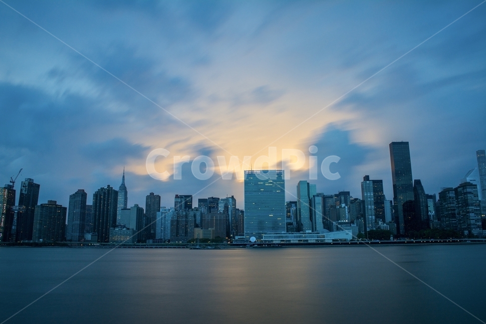 노을,sunset,skyline,마천루,town,도시,urban,어반,building,건물,city,시티,highrise,고층건물,metropolis,구름