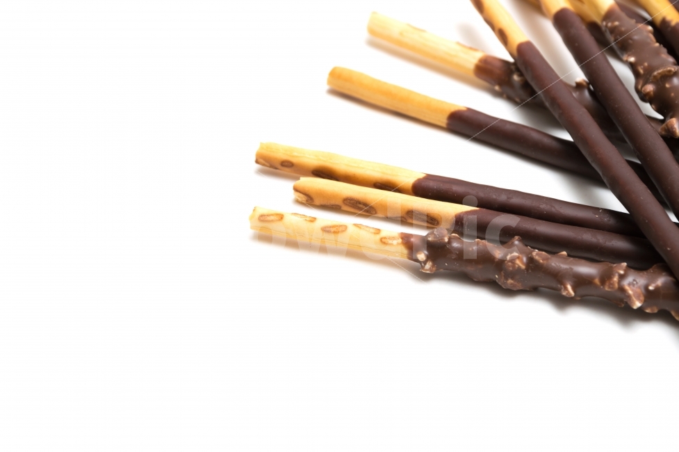 빼빼로,빼빼로데이,막대과자,초콜릿,음식,이벤트,컨셉,컨셉트,디저트,간식,후식,기념일,과자,제과,갈색,브라운,오브젝트,스튜디오,배경,사랑,연인,선물,가을,초콜렛,초코렛,초코릿,설탕,달콤한,문화,브랜드,쿠키,행사,11월,11일,이미지,누끼,화이트,흰색,기념일,축하,anniversary,congratulation,celebrate,celebration,음식,식재료,요리,food,cook,meal,dishes,food reserves,디저트,간식,후식,dessert,snack,누끼,remove background