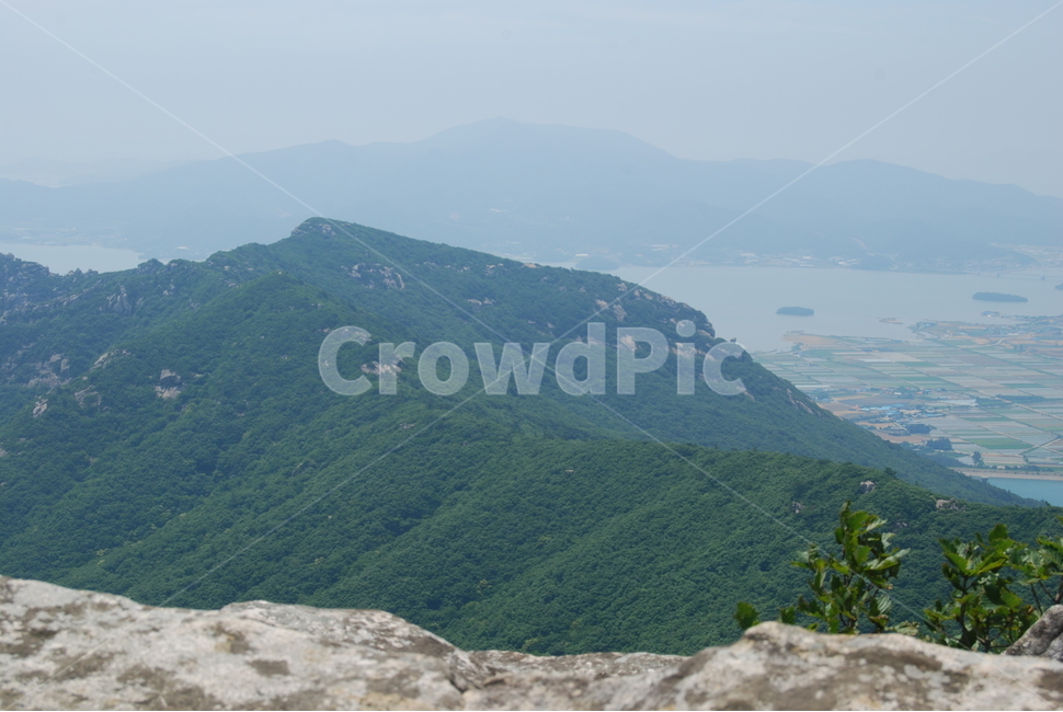 산,바위,하늘,나무,자연,봄,자연,풍경,nature,landscape,slope,경사,outdoors,옥외,mountain range,산맥,mountain
