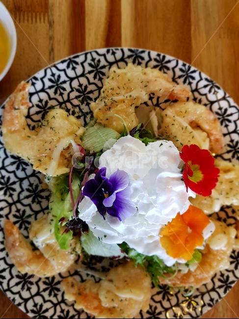 중식,중화요리,크림새우,꽃,식용꽃,꽃플레이팅,꽃잎,꽃밥,음식,식재료,요리,food,cook,meal,dishes,food reserves,중식,중국음식,중화요리,chinese food,chinese dishes,chinese meal,chinese cook
