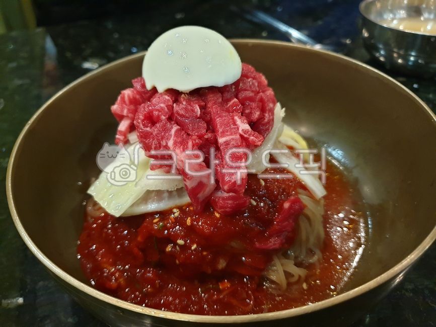 비빔냉면,육회냉면,여름음식,냉면,식사,음식,food,요리,면요리