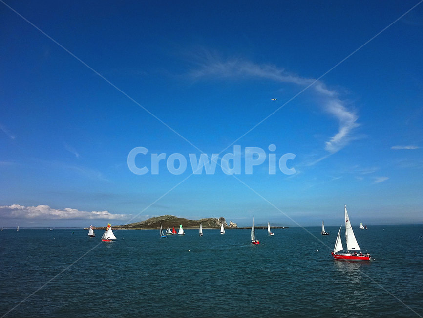 바다,하늘,요트,자연,보트,옥외,바깥,파란색,배,야외,선박,sea,ocean,sky,yacht,boat,nature,outside,outdoor,blue,skyblue,land,outdoors,watercraft