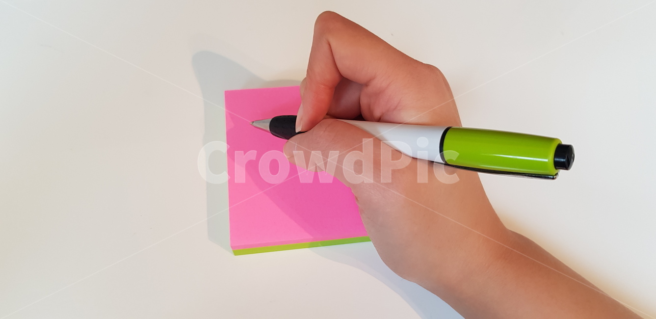 손,메모,종이,메모지,포스트잇,학용품,문구류,사무용품,school supplies,stationery,office supplies
