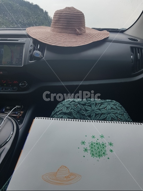 힐링,나들이,hat,의류,clothing,apparel,모자,패션스타일,의상,fashion,style