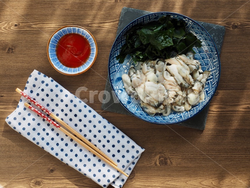 굴,미역,조개류,해초,생굴,음식,배경,해산물,식사,oyster,seaweed,shellfish,seaweeds,rawoyster,food,background,seafood,meal,음식,식재료,요리,food,cook,meal,dishes,food reserves