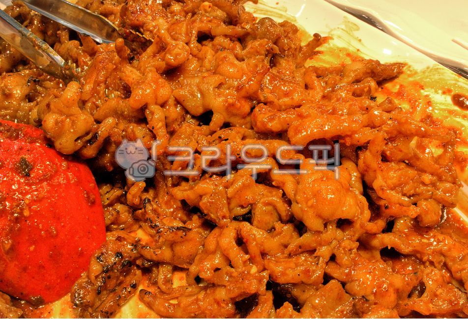 닭발,숯불닭발,닭고기,매운닭발,고기,안주,음식,술안주,닭,볶음요리,한국음식,요리,육류,닭발볶음,식재료,chickenfeet,charcoalchickenfeet,spicychickenfeet,snacks,food,liquor,chicken,friedfood,koreanfood,cooking,meat,stirfriedchickenfeet,ingredientsforfood