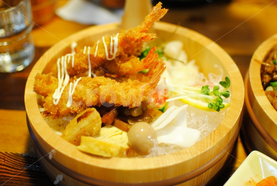 음식,밥,새우,도시락,식당,일식,튀김,일본,식사,요리,점심,저녁,food,shrimp,japan,cook,restaurant,lunch,dinner,음식,식재료,요리,food,cook,meal,dishes,food reserves,일식,일본음식,일본요리,Japanese food,Japanese dishes,Japanese meal,Japanese cook
