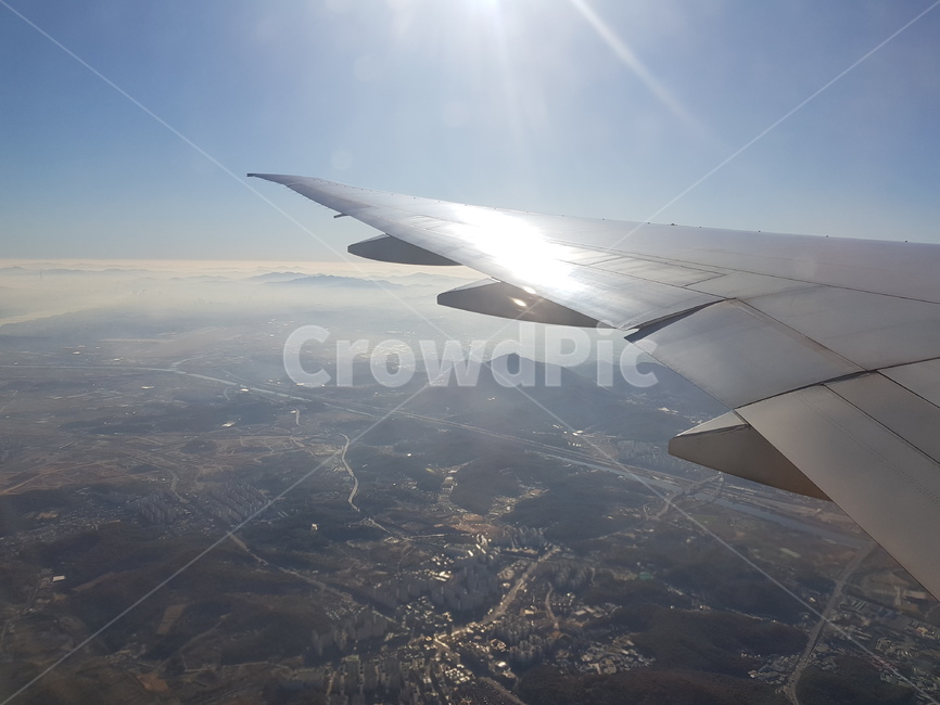 비행기날개,비행기,하늘,항공뷰,날개,교통,교통수단,traffic,transportation