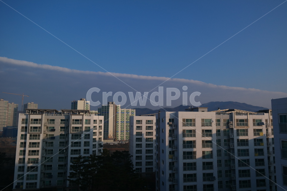구름,하늘,단지,마을,푸른하늘,파도,도시,풍경,city,landscape,한국도시풍경,한국도시경관,korea cityscape,building,건물,office building,사무실 건물