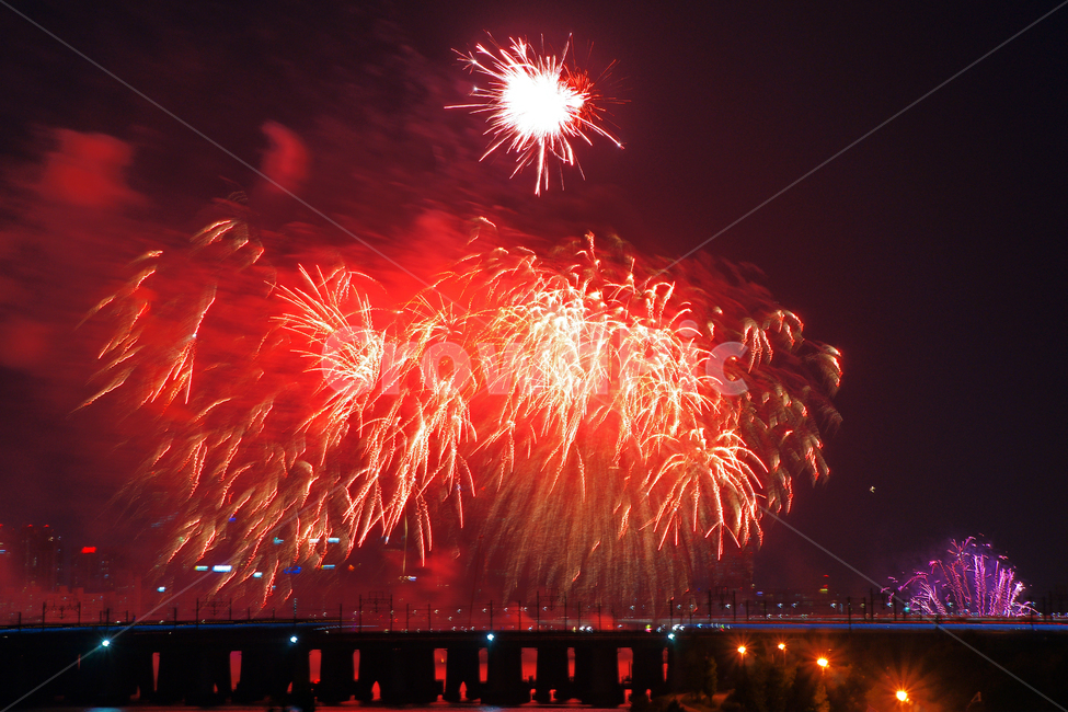 불꽃놀이,여의도,축제,화약,불꽃축제,서울세계불꽃축제,한강불꽃축제,한강,야경