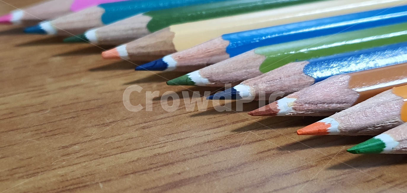 색연필,연필,색상,색,색칠,컬러,isolated,pencil,colorful,art,group,wood,crayon,white,color,object,rainbow,bright,education,draw,blue,paint,background,colour,multicolored,brown,equipment,green,palette,drawing,school,wooden,spectrum,orange,row,red