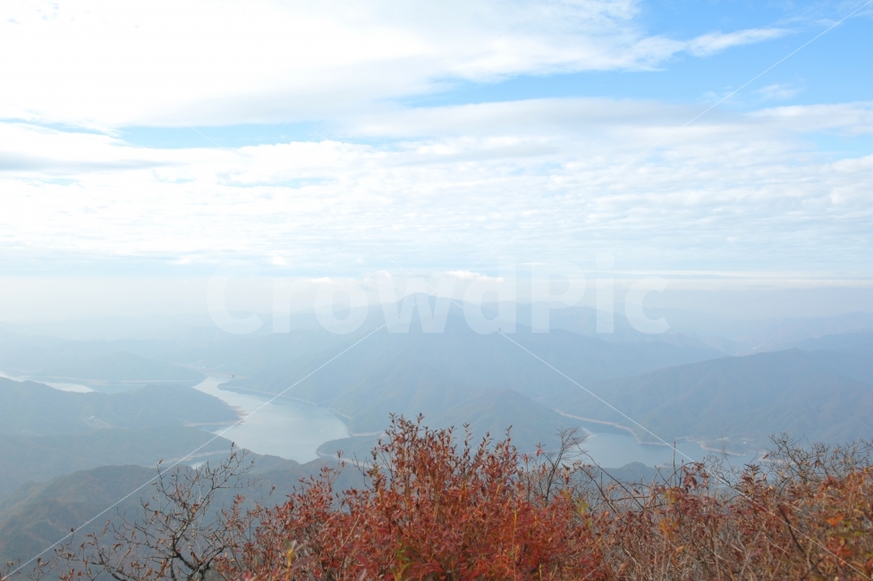 산,구름,하늘,경관,정상경치,경치,등산,자연,풍경,nature,landscape,한국자연풍경,한국자연경관,korea nature landscape,mountain range,산맥,mountain,outdoors,옥외,scenery,tree,나무,plant,식물