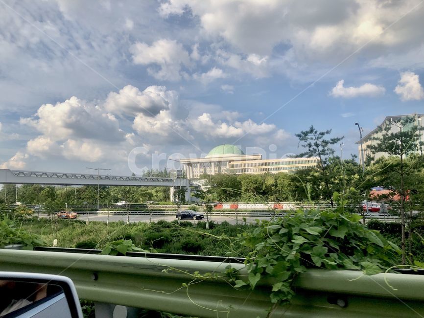 road,automobile,자동차,구름,cloud,sky,summer,여름,서울