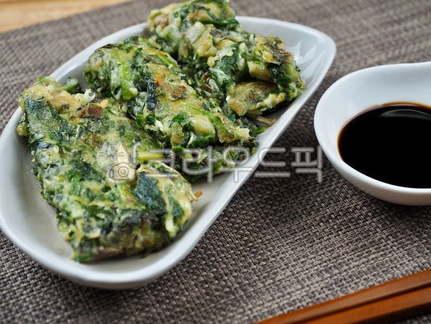 Namul,soy sauce,pancake,mixed,green onion pancake,vegetable,pajeon,food,vegetable pancake,koreanpancake,Korean food,cooking,koreanfood