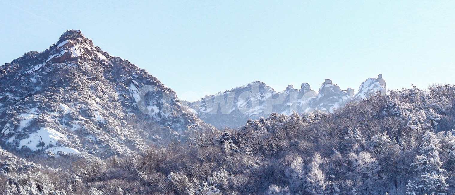 눈,자연,풍경,감성,설산,겨울,계절,winter,season,자연,풍경,nature,landscape,한국자연풍경,한국자연경관,korea nature landscape,outdoors,옥외,mountain,산,ice,얼음,mountain range,산맥