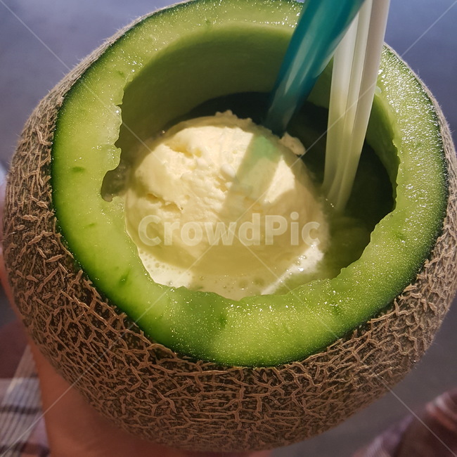 메론,메론빙수,빙수,melon,일본,음식,음식,식재료,요리,food,cook,meal,dishes,food reserves,디저트,간식,후식,dessert,snack