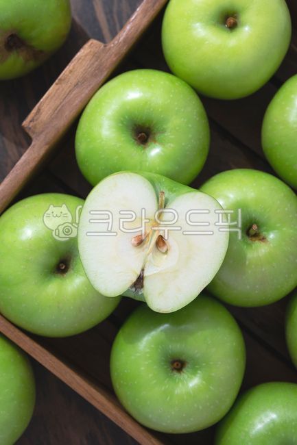 사과,아오리,아오리사과,과일,열매,신선,음식,식재료,음식재료,식품,신선식품,유기농,음식,식재료,요리,food,cook,meal,dishes,food reserves,과일,열매,fruit