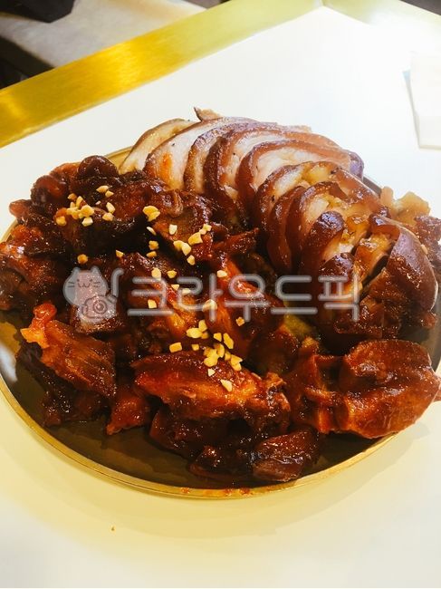 Pork feet,spicy pigs feet,Korean,peanut,pork
