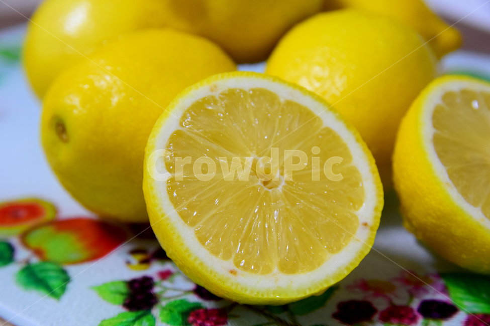 레몬,과일,후식,시큼한,노랑색,열매,lemon,yellow,fruits,dessert,음식,식재료,요리,food,cook,meal,dishes,food reserves,과일,열매,fruit