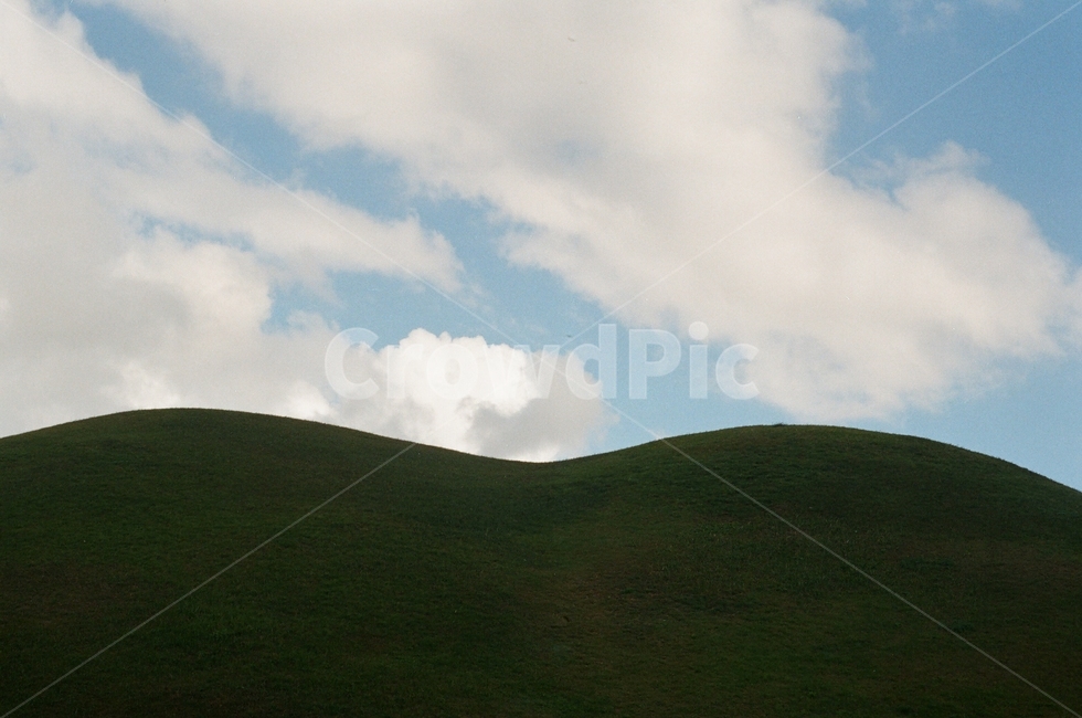 자연,릉,경주,하늘,풀,파랑,자연,풍경,nature,landscape,outdoors,옥외,hill,언덕,grassland,목초지,field,들
