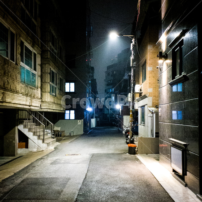 야경,골목,신림,가로등,밤,거리,불빛,street,night,주택가,집,주택,야경,밤,풍경,nightscape,night,landscape,골목길,alley,path,통로,walkway,보도,building,건물,road,도로,city,시티,town,도시,urban,어반