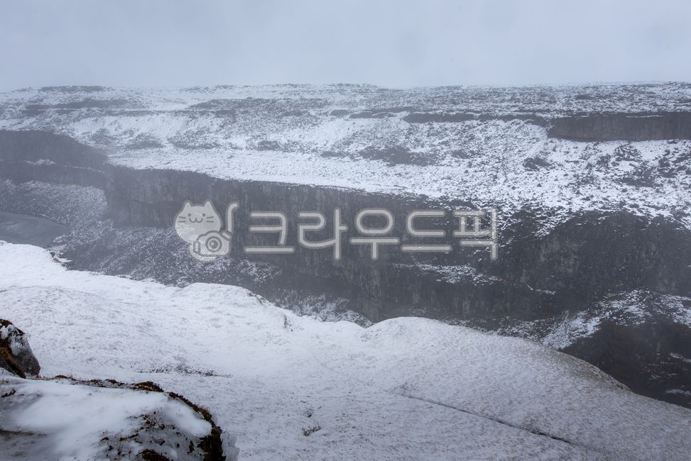 아이슬란드,iceland,유럽,europe,북유럽,northeurope,자연,nature,해외,overea,풍경,landscape,겨울,winter,눈,snow,plateau,고원,outdoors,옥외,river,강