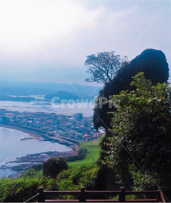 성산일출봉,곶,바다,풍경,제주도,promontory,sea,scenery,해안선,자연,물,shoreline,nature,water,자연,풍경,nature,landscape
