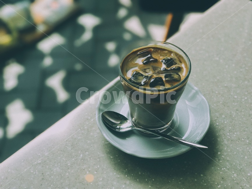 카페,감성사진,아이스커피,플랫화이트,coffee,icecoffee,커피,카페,coffee,cafe,감성,sensible,feeling