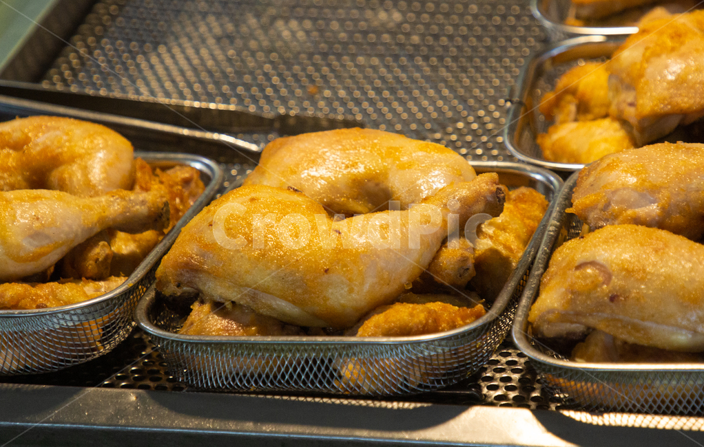 lunch,asianfood,fried food,gourmet,simple,beautiful,trip,Fried Chicken,legs,marketplace,natural,cooked,oriental,delicious,fried,market,bbq,nutrition,korea,traditional,closeup,bones,background,tasty,chicken leg,chicken,color,snack,proteincloseup,hot,pieces