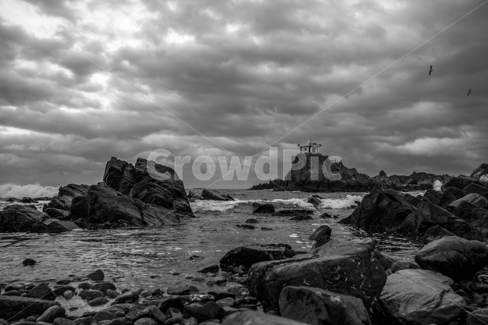 water,물,어촌,등대,일출,여명,어촌풍경,바다,sea,sunrise,sun,sky,ocean,파도,wave,대양,날씨,weather,nature,자연,자연,풍경,nature,landscape,흑백,모노톤,monochrome,black and white