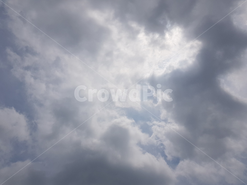 하늘,구름,뭉게구름,파란하늘,흰구름,하얀구름,흰색,하늘색,cloud,sky,bluesky,blue,white