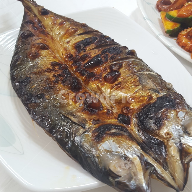 고등어구이,생선구이,자반고등어구이,자반고등어,고등어,grilledmackerel,bakedfish,asaltedmackerel,음식,식재료,요리,food,cook,meal,dishes,food reserves,수산물,해산물,fishery products,seafood