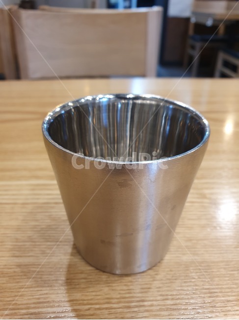 컵,의자,cup,탁자,glass,table,유리,사물,물건,오브젝트,thing,object,matter