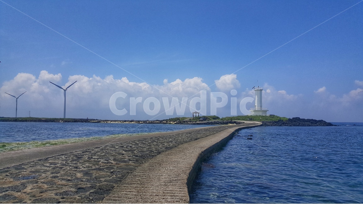 바다,풍경,감성,제주,제주풍경,하늘,구름,자연,파도,자연,풍경,nature,landscape,한국자연풍경,한국자연경관,korea nature landscape,등대,lighthouse,제주도,jeju,jeju island