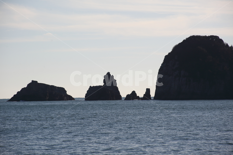 섬,바위섬,한려해상국립공원,바다,island,남해바다,거제해금강,자연,풍경,nature,landscape,실루엣,그림자,silhouette,shadow,land,땅,outdoors,옥외,ocean,대양,sea,water,물,shoreline,해안선,coast,연안
