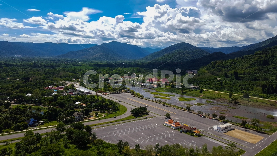 여행,풍경,view,산,공원,푸르름,동남아,숲,숲속,도로,주차장,주택,집,태국,동남아시아,강,계곡,nature,자연,자연,풍경,nature,landscape,해외,외국,세계,foreign,oversea,world,세계자연풍경,해외자연풍경,외국자연풍경,world nature landscape,scenery,outdoors,옥외,경치,road,aerial view,조감도