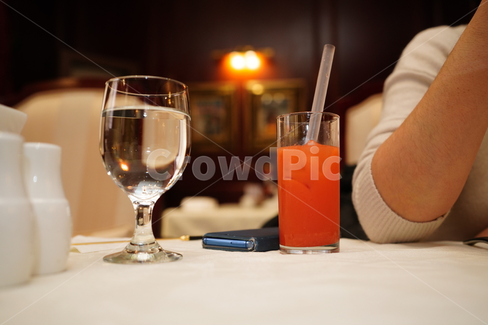 컵,글라스,cup,glass,유리,액체,쥬스,빨대,음료수,drink,beverage