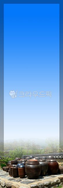 wooden house,house,banner print,Design,mountain,jangdokdae,grass,complex,Pottery,jar,tradition,Korea,traditional house,sky,rafter,actual print,tree,tileroofed house,banner,tile fence,Korean meaning,banner design,print,fence,vertical banner
