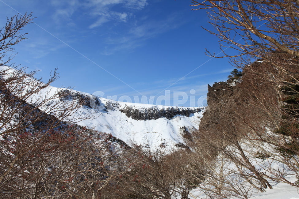 한라산,겨울,눈,산,국립공원,자연,풍경,겨울,계절,winter,season,자연,풍경,nature,landscape,한국자연풍경,한국자연경관,korea nature landscape,제주도,jeju,jeju island,outdoors,옥외,mountain,ice,얼음,빙