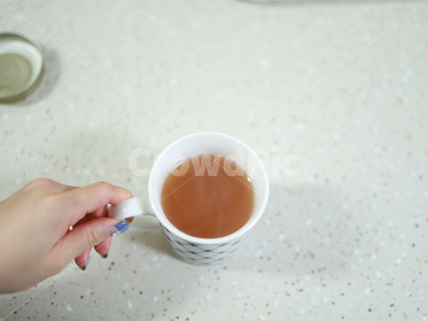 대추차,차,허브차,손가락,손,컵,cup,사물,brown