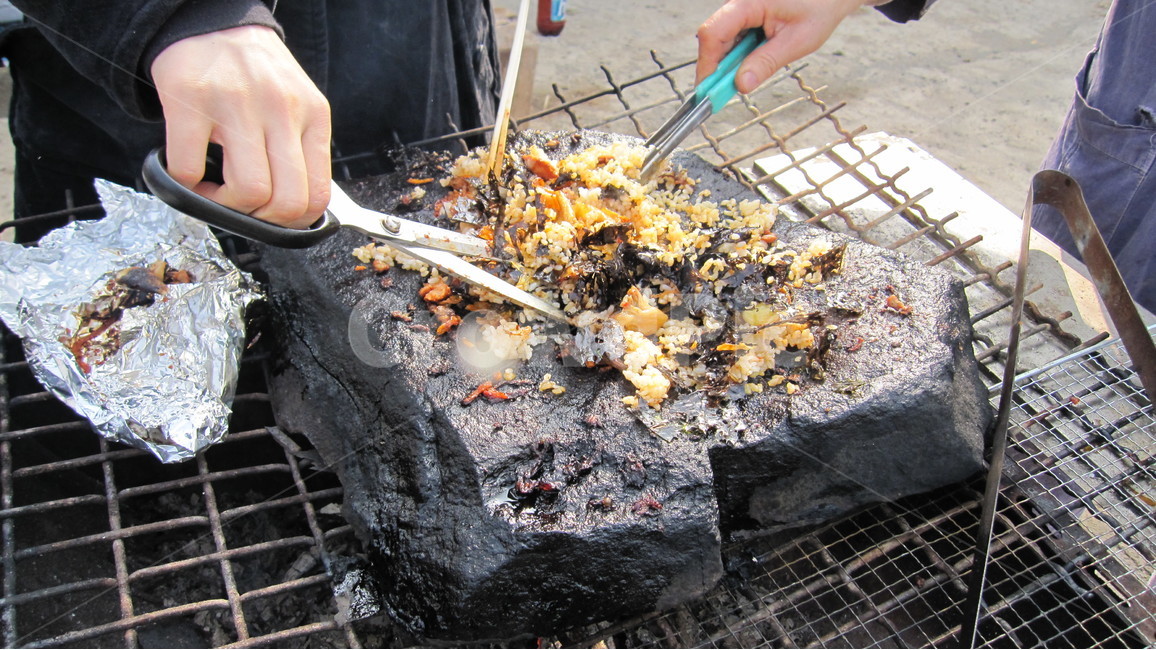 볶음밥,돌,캠핑,자연,밥,숯불,휴식,friedrice,stone,rice,nature,camping,여행,휴가,traveling,vacation,trip,음식,식재료,요리,food,cook,meal,dishes,food reserves