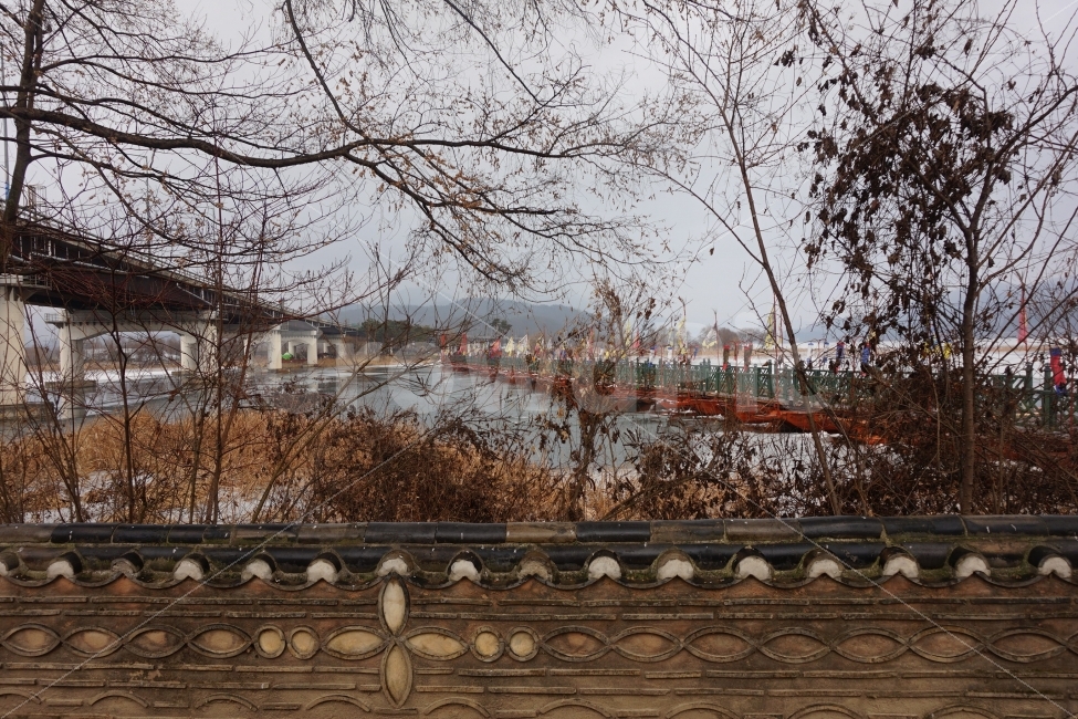 갈대,겨울,가을,경치,경관,양평,두물머리,사진,강,나무,풍경,겨울,계절,winter,season,자연,풍경,nature,landscape,한국전통,한국문화,korean traditional,korean culture,건축물,건물외관,exterior,building,structure,architecture,construction