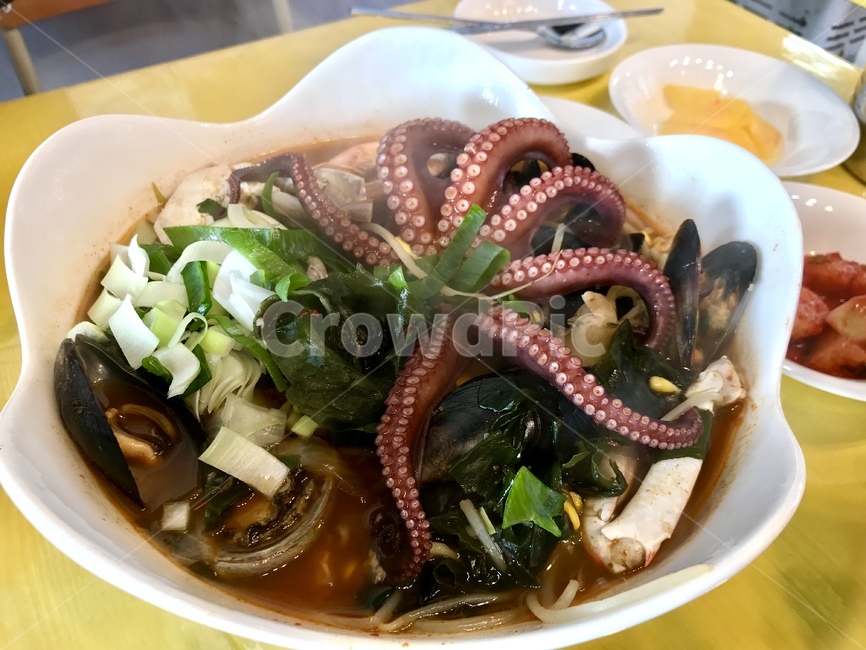 우도,문어,라면,해산물,meal,식사,해물,seafood